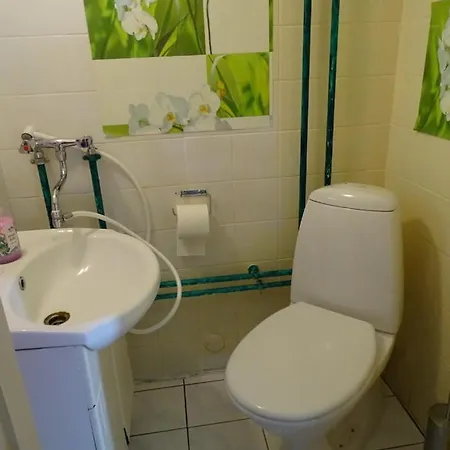 ベッド・アンド・ブレックファスト Old Yellow Budget Rooms For Overnight Stay With Breakfast *
